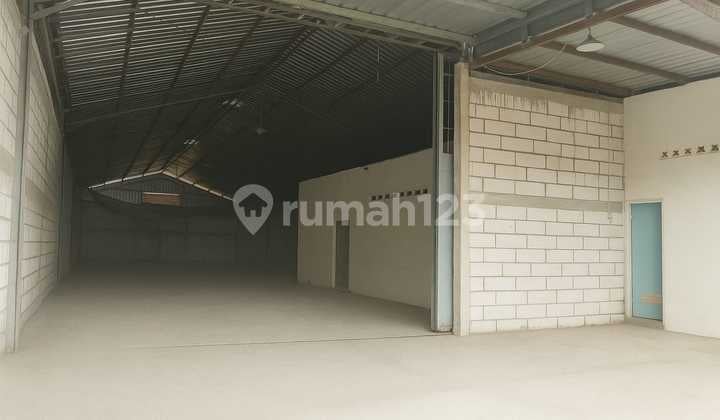 Warehouse for rent located at Jl. Simongan Raya, Semarang Warehouse for rent located at Jl. Simongan Raya, Semarang