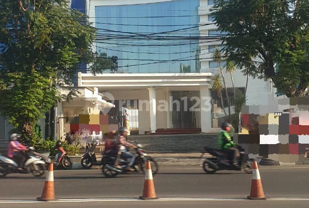 Dijual Ruko Tengah Kota Lokasi di Jl. Pandanaran Semarang