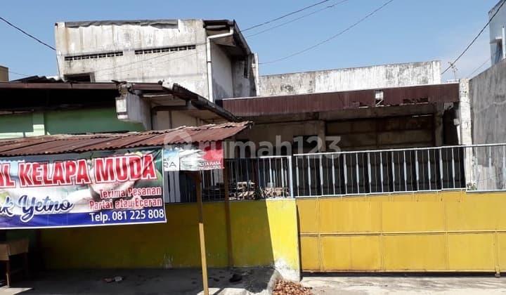 Warehouse for Sale: Brigjend. Sudiarto Majapahit Street, Semarang