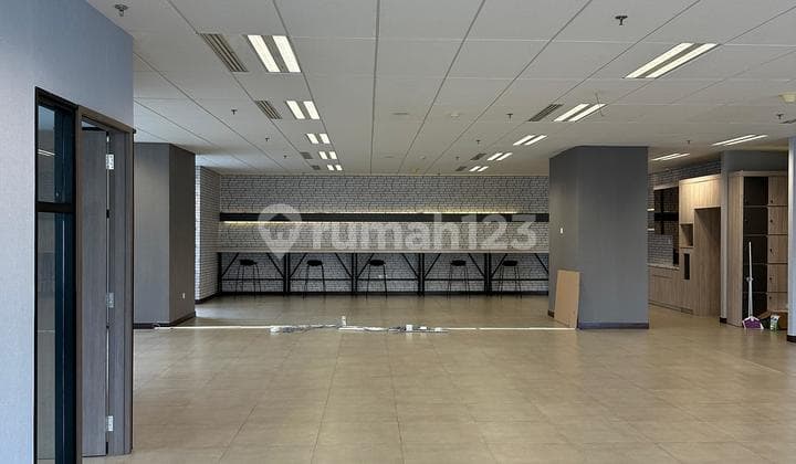 Kantor Tokopedia Tower Low Floor Dijual Coldwell Banker