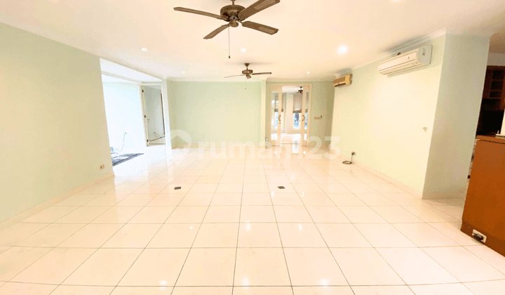 Rumah Hang Lekir 4 Kamar Coldwell Banker