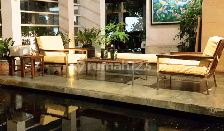 Rumah Dijual Kebon Jeruk 5 Kamar Coldwell Banker