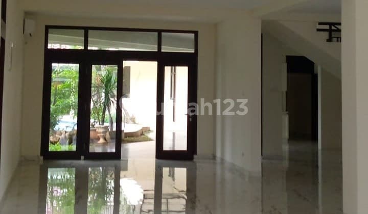 Rumah Area Menteng 4 Kamar Coldwell Banker