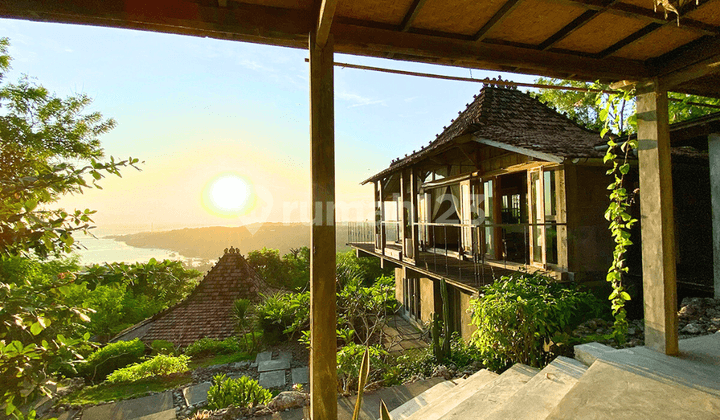 Villa Pulau Ceningan Bali 3 Kamar Coldwell Banker