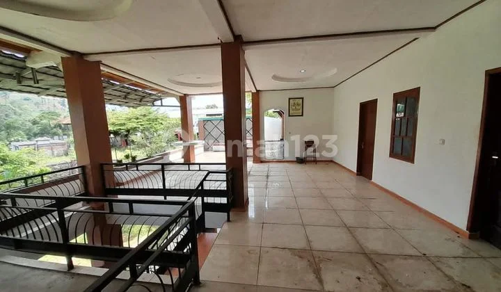 RUMAH LUAS BERSIH LINGKUNGAN NYAMAN SIAP HUNI DI CIPARAY BANDUNG