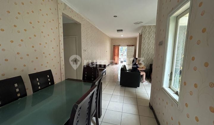 RUMAH BAGUS MINIMALIS MODERN 2 LANTAI FULL FURNISHED SIAP HUNI DI KOTA BARU PARAHYANGAN KBP BANDUNG