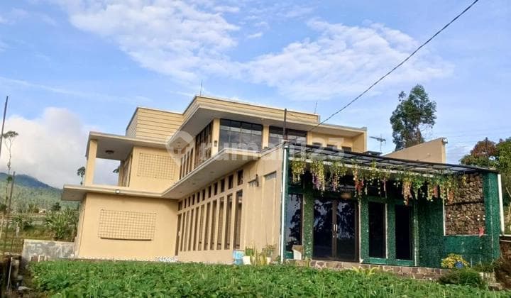 Villa Cantik dan Asri Lingkungan Nyaman Sejuk Siap Huni di Ciwidey