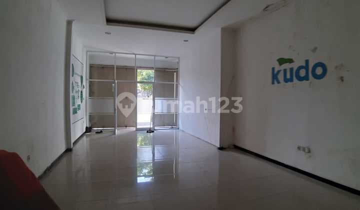 RUKO STRATEGIS 2 LANTAI LOKASI RAMAI SIAP PAKAI DI MAINROAND BKR BANDUNG