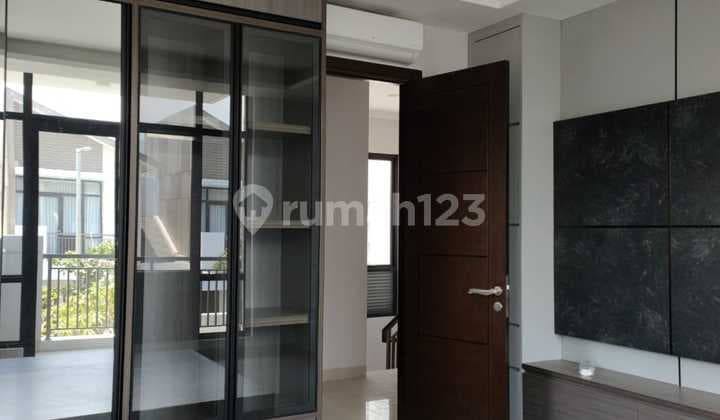 RUMAH HOOK 2 LANTAI MINIMALIS MODERN NYAMAN SIAP HUNI DI PODOMORO PARK CLUSTER FASHAGRIYA BANDUNG