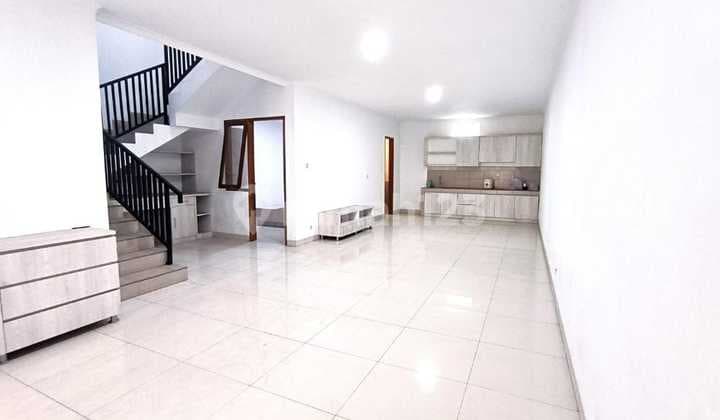 RUMAH KEREN MINIMALIS MODERN 2 LANTAI LINGKUNGAN NYAMAN STRATEGIS SIAP HUNI DI KEMBAR BANDUNG