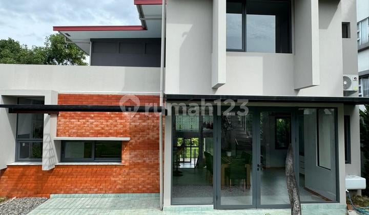 RUMAH MEWAH 3 LANTAI FULL FURNISHED NYAMAN SIAP HUNI DI DAGO BANDUNG