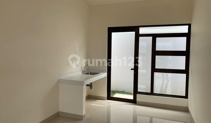 RUMAH BAGUS NYAMAN MINIMALIS SIAP HUNI DI PODOMORO PARK CLUSTER PADMAGRIYA BANDUNG