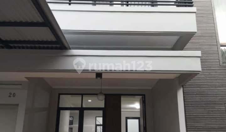 RUMAH IDAMAN MINIMALIS MODERN 2 LANTAI SIAP HUNI DI BATUNUNGGAL BANDUNG