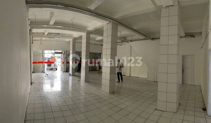 RUKO STRATEGIS 2 LANTAI LOKASI RAMAI SIAP PAKAI DI PUNGKUR BANDUNG