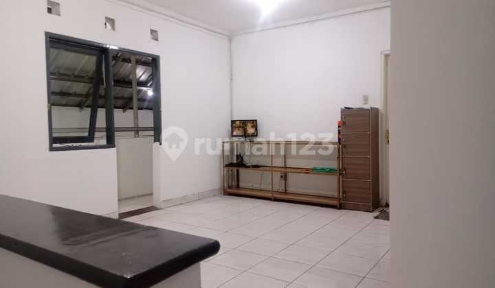 RUANG USAHA STRATEGIS 2 LANTAI COCOK UNTUK SEGALA USAHA SIAP PAKAI DI HOLIS REGENCY BANDUNG