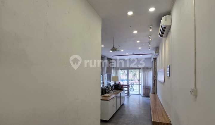 RUKO STRATEGIS 2,5 LANTAI COCOK UNTUK SEGALA USAHA SIAP PAKAI DI MAINROAD KOPO BANDUNG