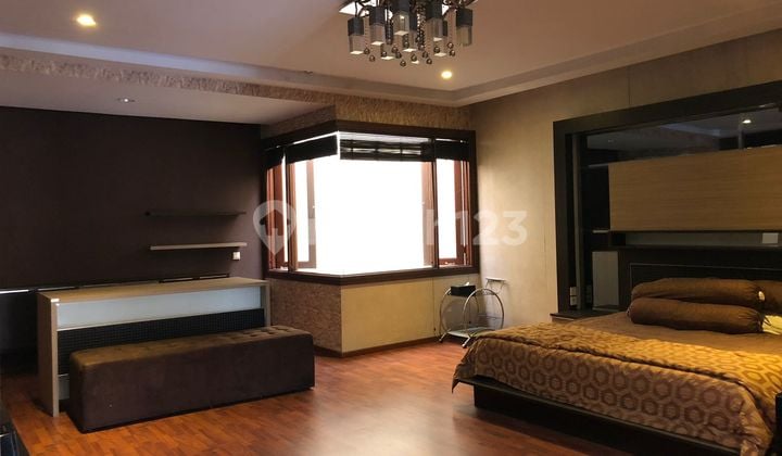 RUMAH KEREN 3 LANTAI FULL FURNISHED NYAMAN SIAP HUNI DI CIUMBULEUIT BANDUNG