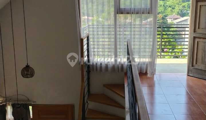 RUMAH BAGUS NYAMAN 2,5 LANTAI SIAP HUNI DI AWILIGAR BANDUNG