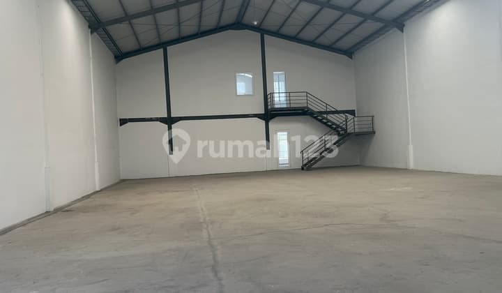 Gudang Berikut Ruko di Kawasan Pergudangan Laksana Pakuhaji