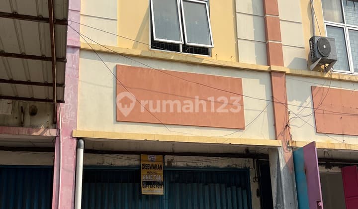 2-Storey Villa Taman Bandara Shophouse, Nice and Ready to Use