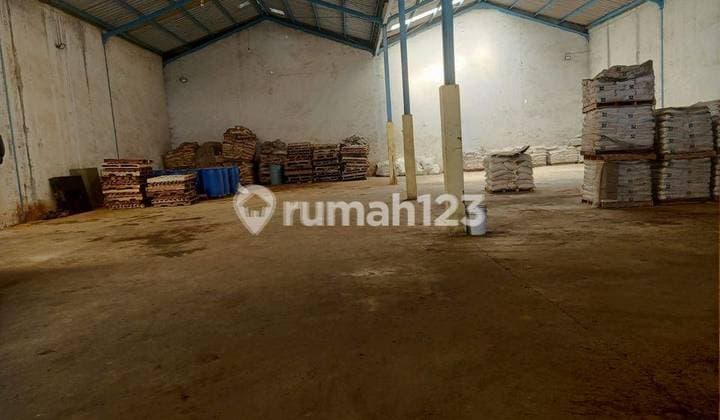 Warehouse for Rent, Twin Units in Kosambi Permai Warehouse Complex, Industrial Permit