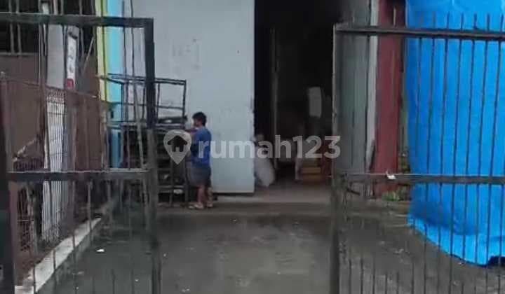 Gudang Ada Lift Murah Lokasi di Kamal Muara, Jakarta Utara