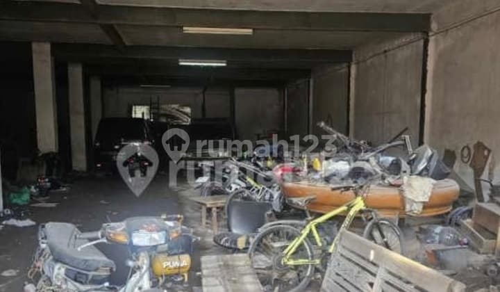 Gudang Pantai Indah Dadap Akses Kontainer 40 Feet Izin Industri