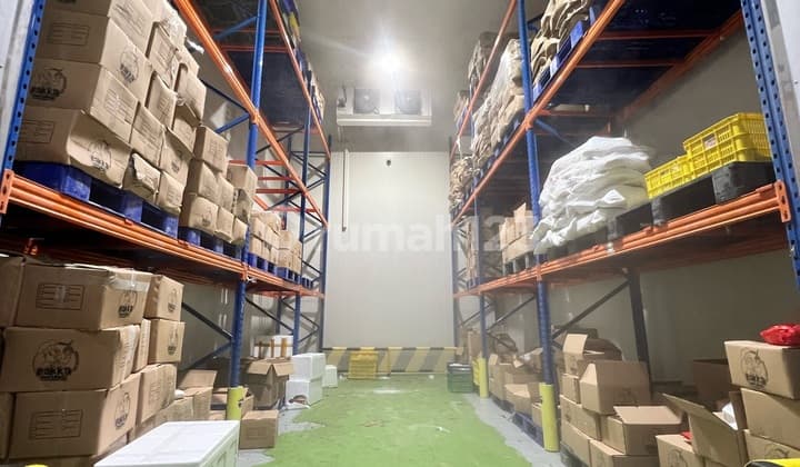 Warehouse for Rent Monthly Cold Storage Cooling Room 40-Foot Container Access Industrial Permit