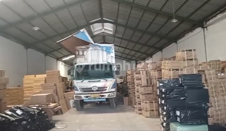 Gudang Bagu Di Pergudangan Pantai Indah Dadap Bagus Posisi Di Depan Tidak Banjir Akses Kontainer 40 Feet Izin Industri