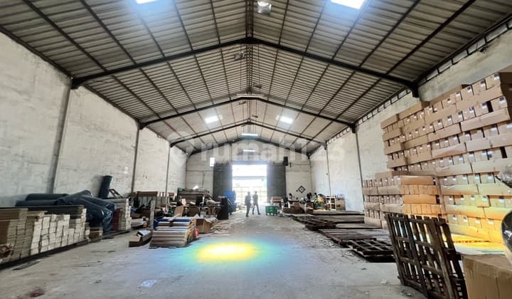 Gudang Pantai Indah Dadap Bagus dan Siap Pakai Izin Industri Akses Kontainer 40 Feet@