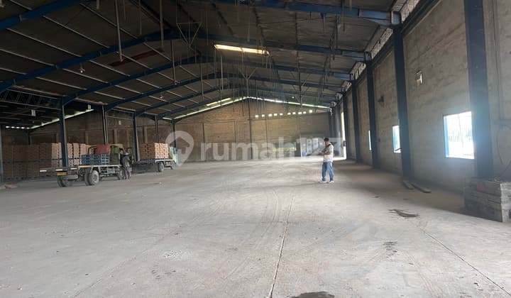 Gudang Daan Mogot Bagus Akses Kontainer Izin Gudang Lokasi Sangat Strategis Dekat Dengan Tol