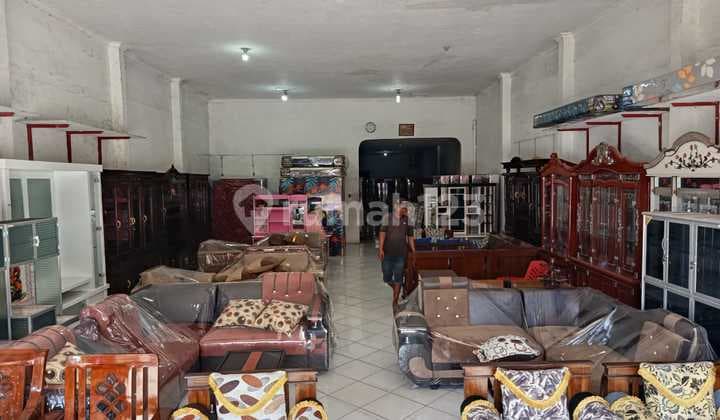 Ruko Lokasi Strategis Dekat Stasiun Kereta di Jantung Kota Brebes