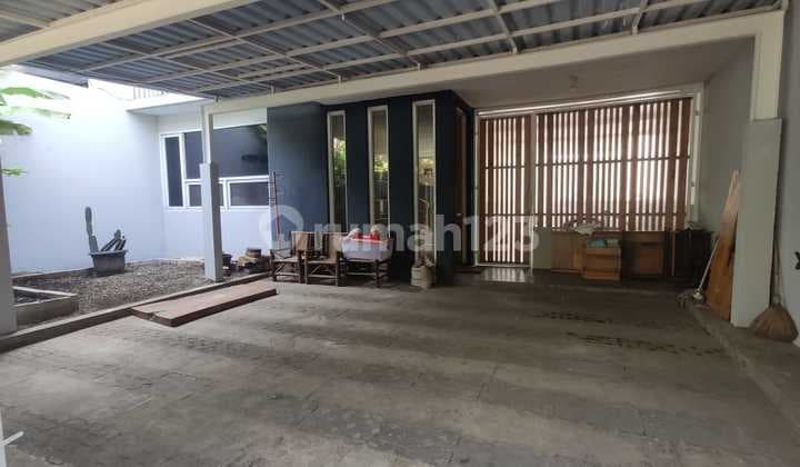 Arcamanik - Jual Rumah 2 Lt. Arcamanik di Golf Barat, Sukamiskin, Bandung