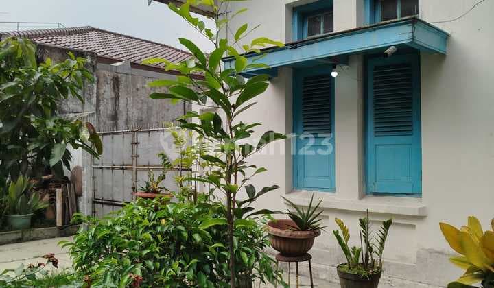Riau Bandung - Jual Rumah Lama Hitung Tanah Sayap Riau, Bandung, Dekat Prima Rasa