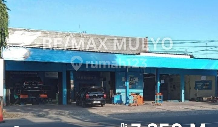 Dijual Ruang Usaha Cocok untuk Showroom Luas dan Strategis di Purwokerto Dijual Ruang Usaha Cocok untuk Showroom Luas dan Strategis di Purwokerto