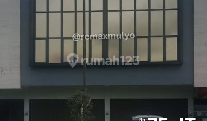 Disewakan Ruko 2 Lantai Potensial dan Strategis di Pusat Kota Purwokerto Disewakan Ruko 2 Lantai Potensial dan Strategis di Pusat Kota Purwokerto