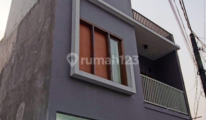 Rumah siap huni dekat Bintaro Plaza