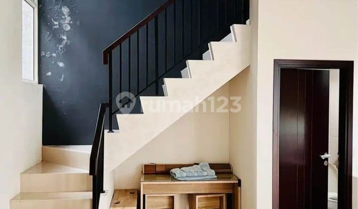 Rumah Siap Huni Dekat Toll BSD