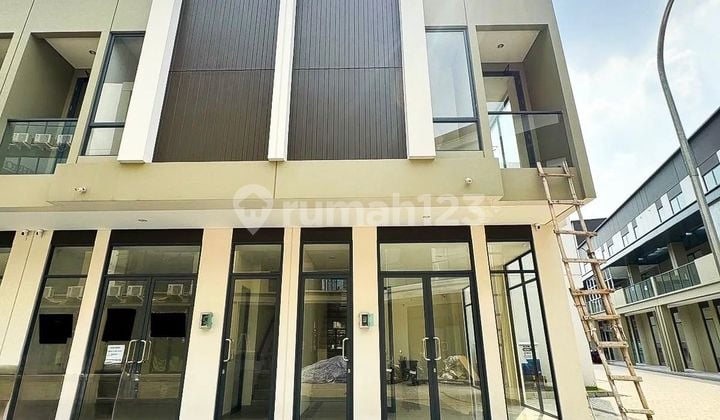 Sewa Ruko Hook Baru 2 Lantai di Cbd Gading Serpong