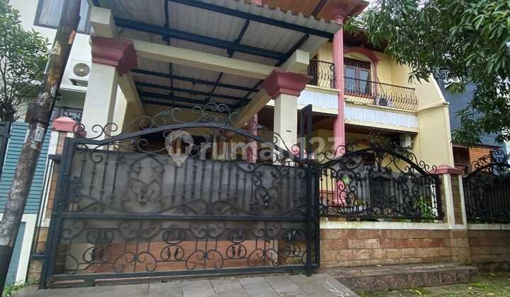 Rumah 2 Lantai di BSD Dekat Akses Tol & Stasiun Rawa Buntu - Bangunan Luas & Atap/ Ceiling Full Renovasi Baja Ringan!