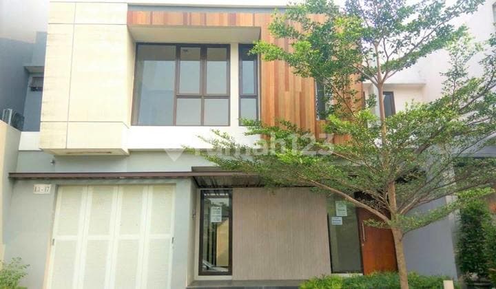 Rumah Cantik SHM Lantai 2 di Prestigia Bsd