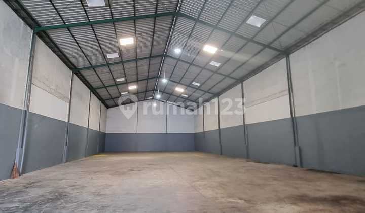 Gudang Strategis di Sinar Buduran, Sidoarjo – Akses Kontainer & Keamanan 24 Jam!