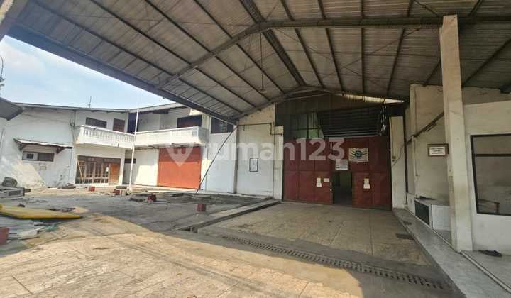 Cheap Warehouse for Sale at 0 Yos Sudarso Main Road, Jombang