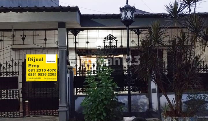 Rumah di Griyo Mapan Sentosa Sidoarjo, Hadap Selatan, SHM, Bagus + Terawat