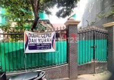 Rumah Lelang Murah Nyaman 1,5 Lantai SHM di Gang Binong, Bandung