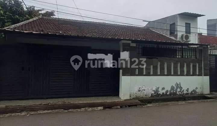 Rumah LELANG Bagus Unfurnished SHM Jl. H. Samsudin, Bandung