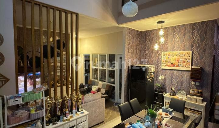 Rumah Mewah Asri dan Cantik di Komplek Bumi Adipura,Gedebage