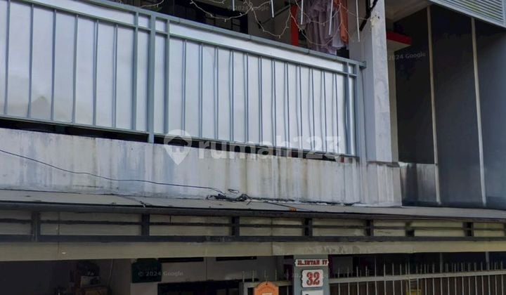 Lelang Murah Rumah 2 Lantai Strategis di Jl. Intan Iv, Sekeloa