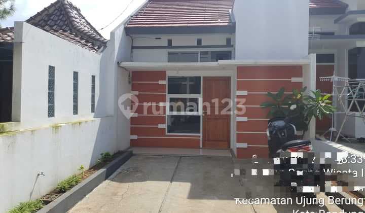 Rumah Lelang Bagus Unfurnish SHM di Komplek Saung Wisata,Bandung