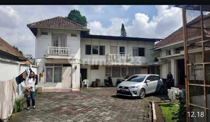 Siap Huni Cocok untuk Resto Cafe 2 Lantai di Mainroad Jl Banda